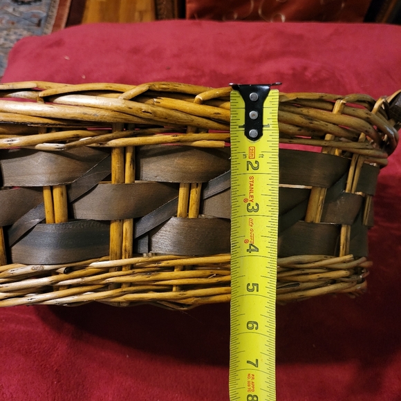 Brown Willow Tapered Oval Basket - Picture 5 of 8